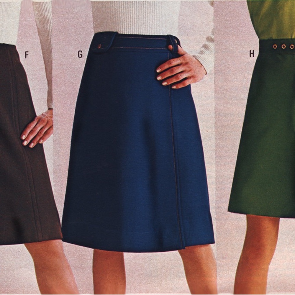 VTG- 70’s JCPenney Navy Blue A-Line Retro Dark Academia  Preppy Midi Skirt